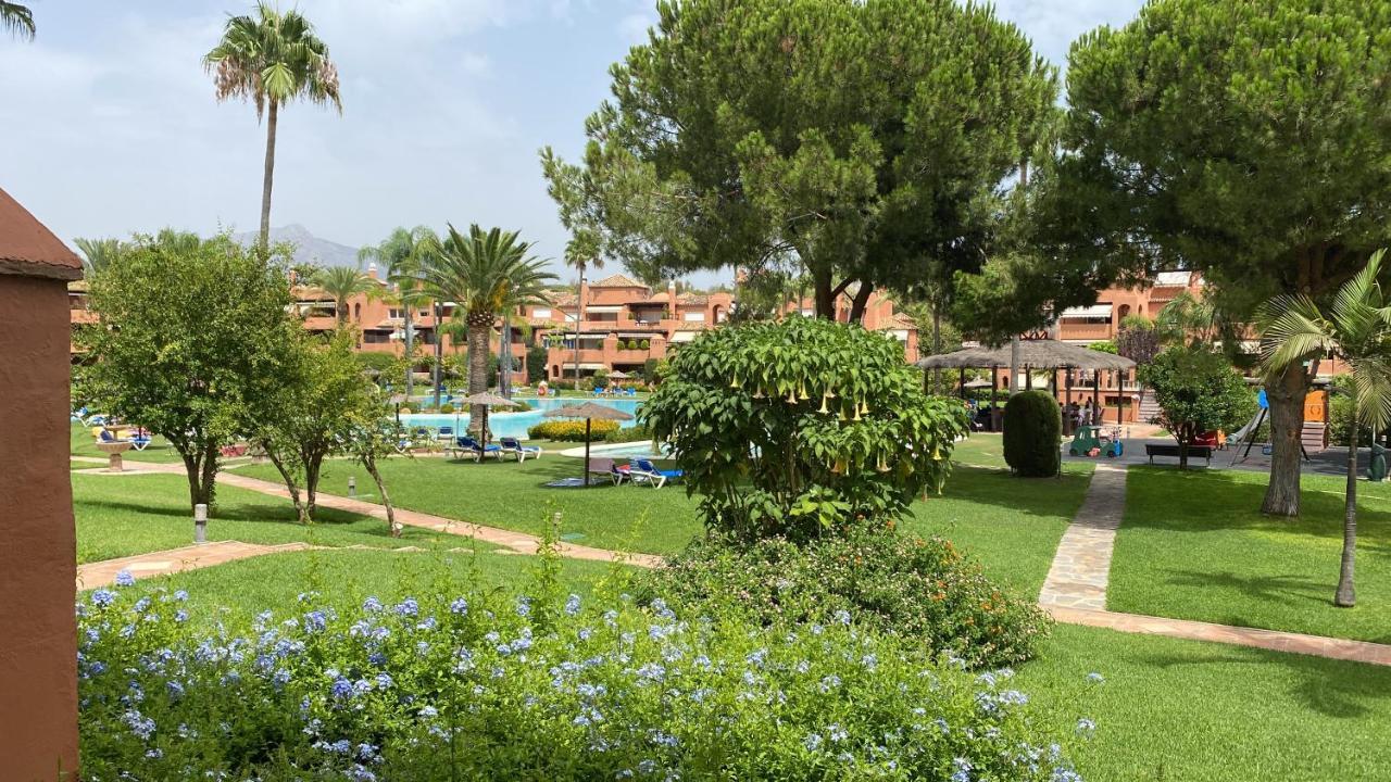 דירות אסטפונה Alhambra Del Golf - Guadalmina מראה חיצוני תמונה